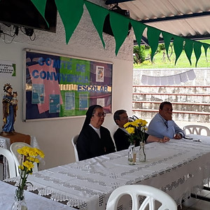Fiesta de JMM y homenaje a las Hermanas en Medellín.