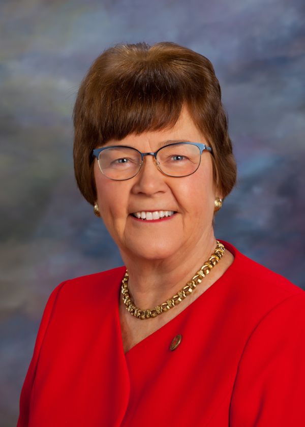 Writer: Carolyn McLarty