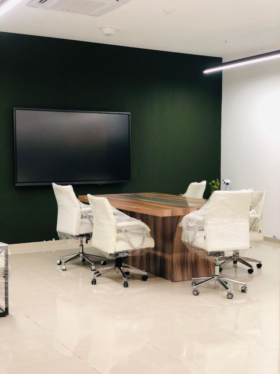 WhatsApp Image 2025-11-01 at 11.47.43_72533166