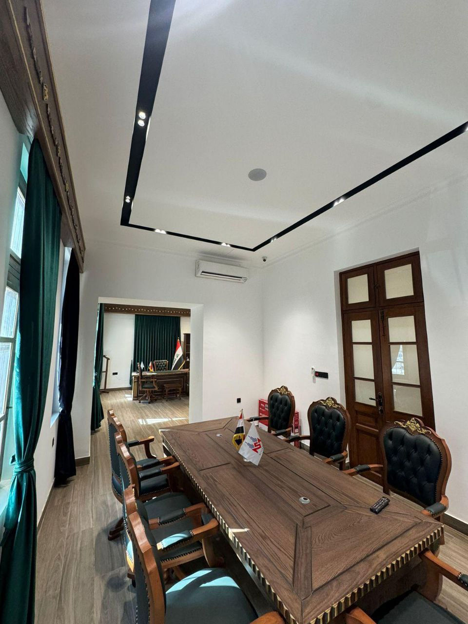 photo_63_2025-10-27_01-45-31