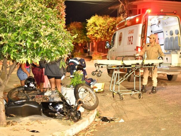 Motociclista sofre fratura na face após colidir contra automóvel em Rondonópolis