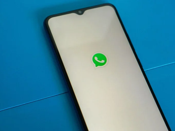 WhatsApp segue Telegram e prepara opção para criar enquetes em grupos