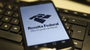 Receita paga terça-feira o 1º lote de restituição do IR 2022; veja como consultar