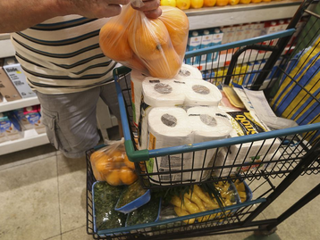 Consumo nos lares brasileiros cresce 2,14% no quadrimestre