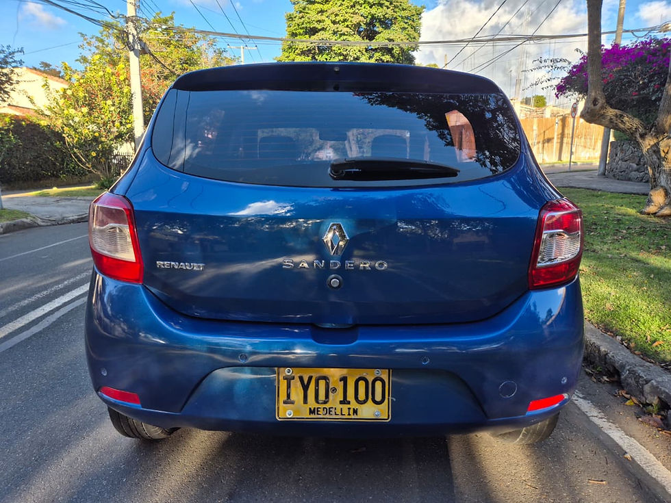 Miniatura: Renault Sandero Intense At full equipo