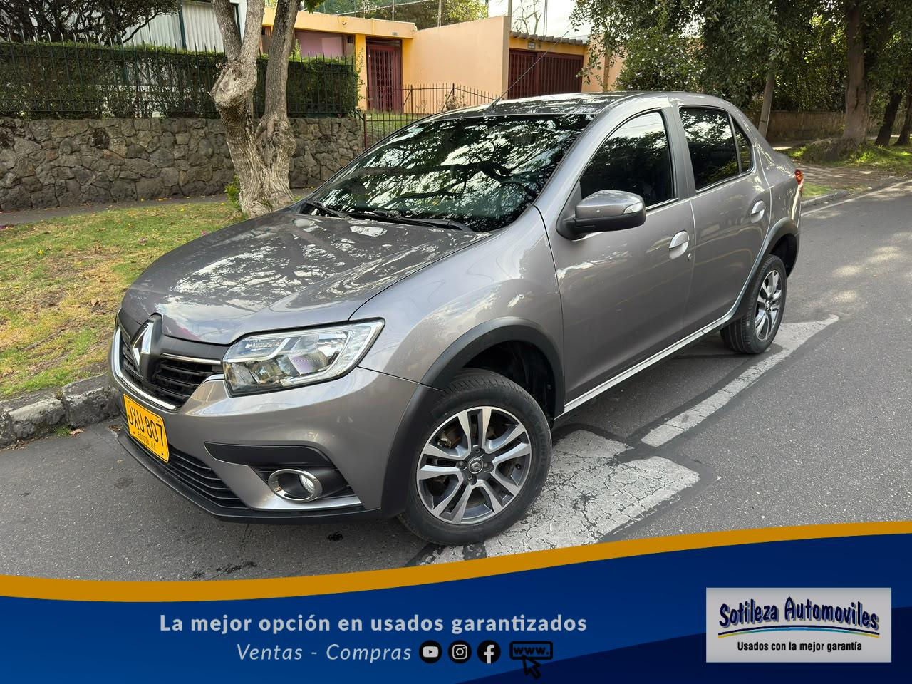 Renault Logan Privilege Intens AT