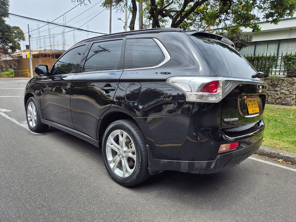 Miniatura: Mitsubishi Outlander 2.4 At 4x4 7 PSJ