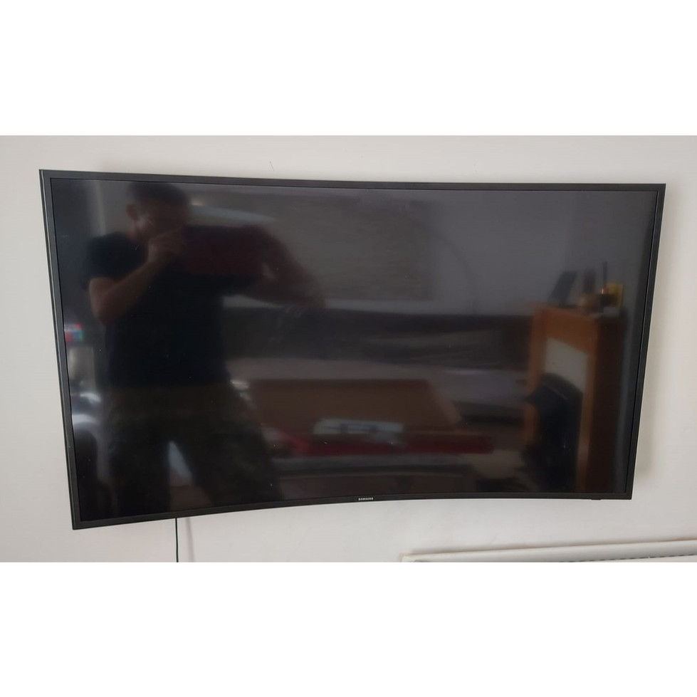 Curved TV mounted