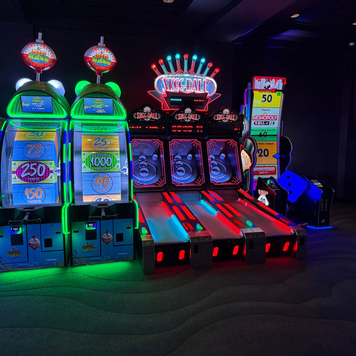 Lagoon Game and Eats Disney's Dolphin Resort