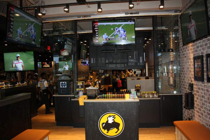 Buffalo Wild Wings -
Woodbridge, NJ