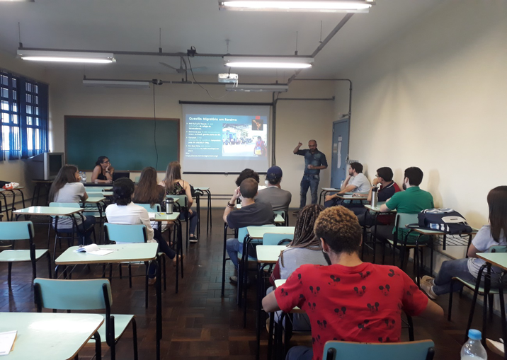 Palestra sobre a midiatização da diáspora venezuelana é realizada na UFSM-FW
