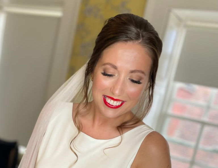 Bridal makeup with bold lip