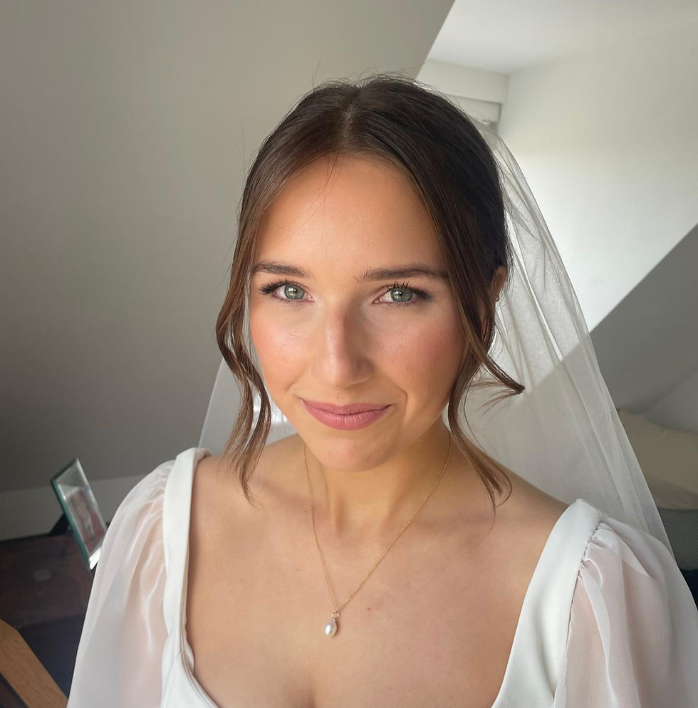 Glowing, natural bridal makeup