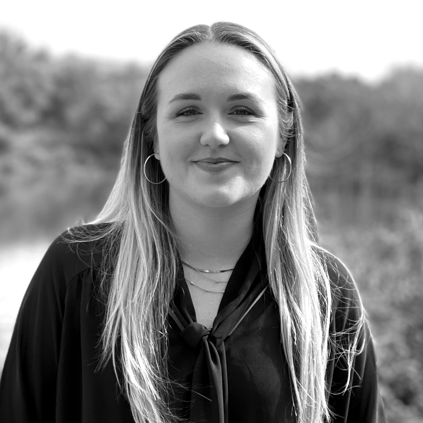 Headshot - Diana - 2025_edited_edited.jpg