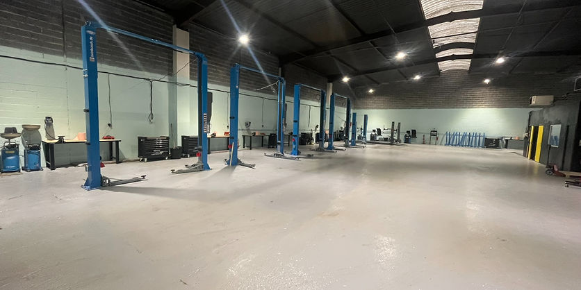 selfgarage - the mechanic monkey_edited.jpg