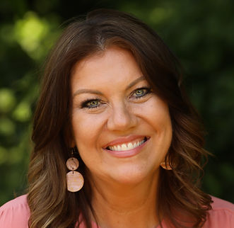 Christy (2).jpg