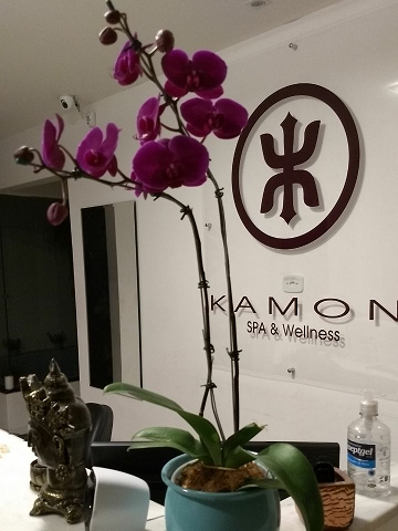 Ambiente de entrada do Kamon SPA & Wellness, referência em experiências de relaxamento e cuidados pessoais há 10 anos