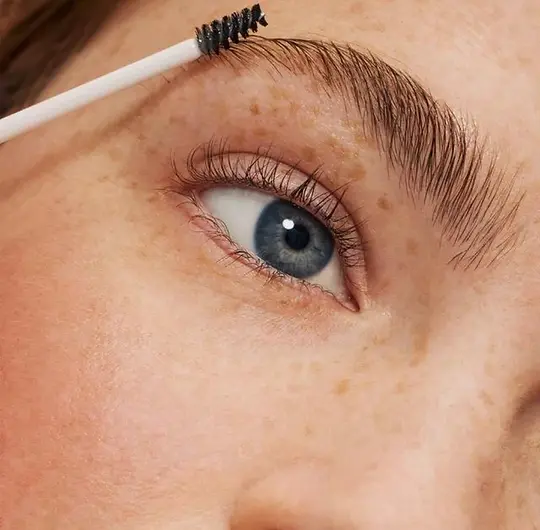 in-frame-brow-gel-ILIA gel à sourcils