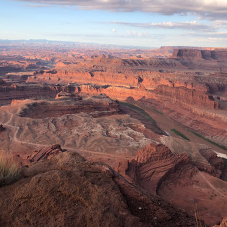 Dead Horse Point State Park. Colorado river flowing through red and brown canyon.
