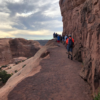 Drop off along trail to Delicate Arch