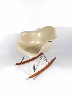 Eames Rocker RAR