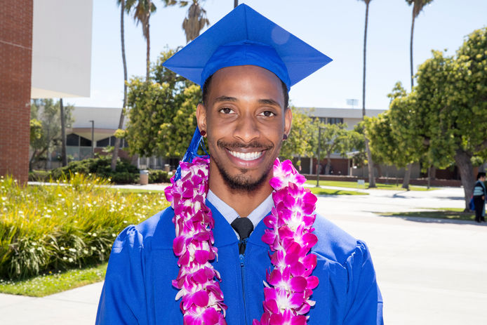 El Camino College Commencement Speaker to Pursue Communications Career