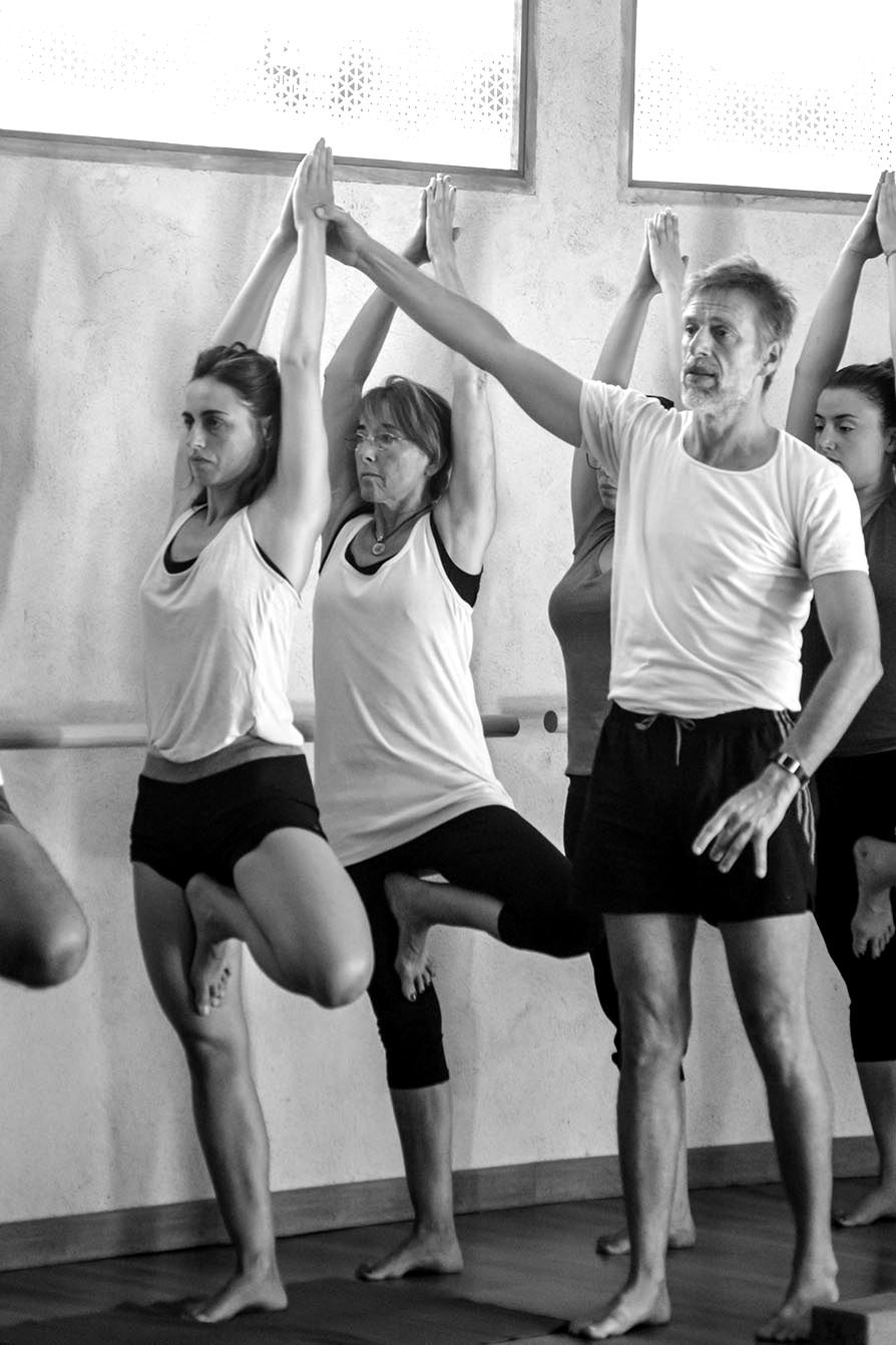 Iyengar-yoga-10_edited