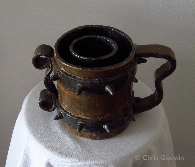Viking punk tankard / Jarrón punk
