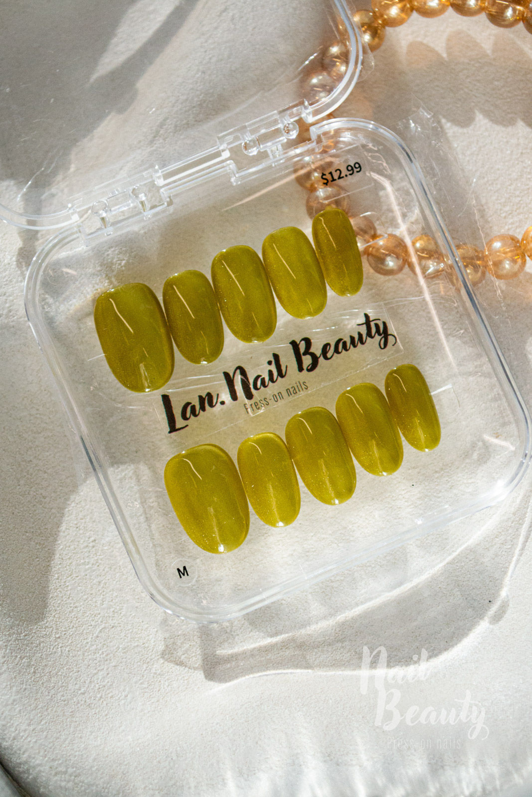 O Press-on Nail M