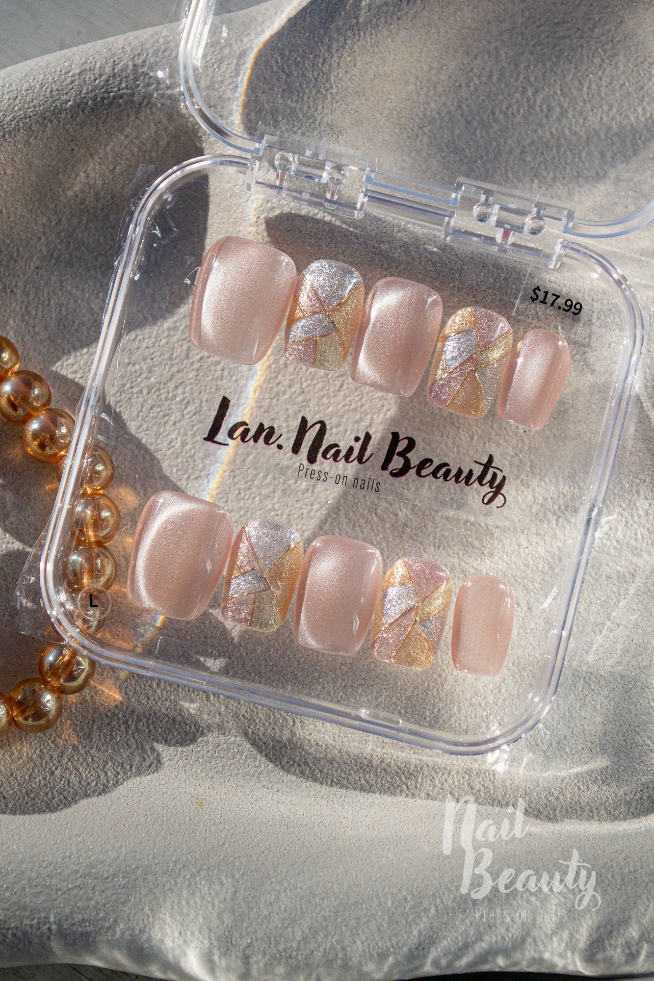 B Press-on nail S/M/L