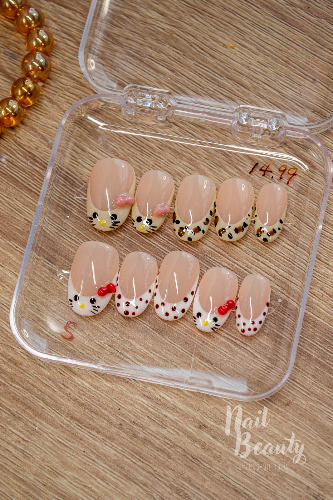 Press-on Nail