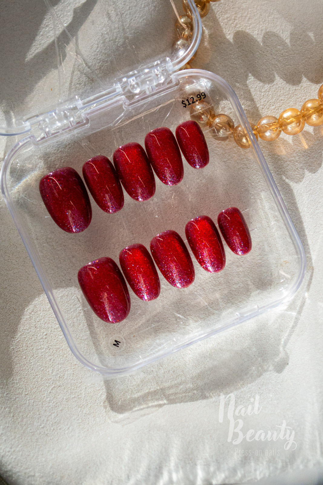 O Press-on Nail M