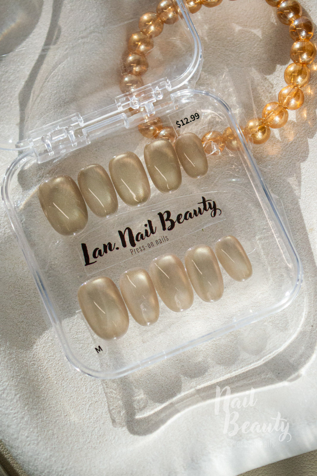 O Press-on Nail M
