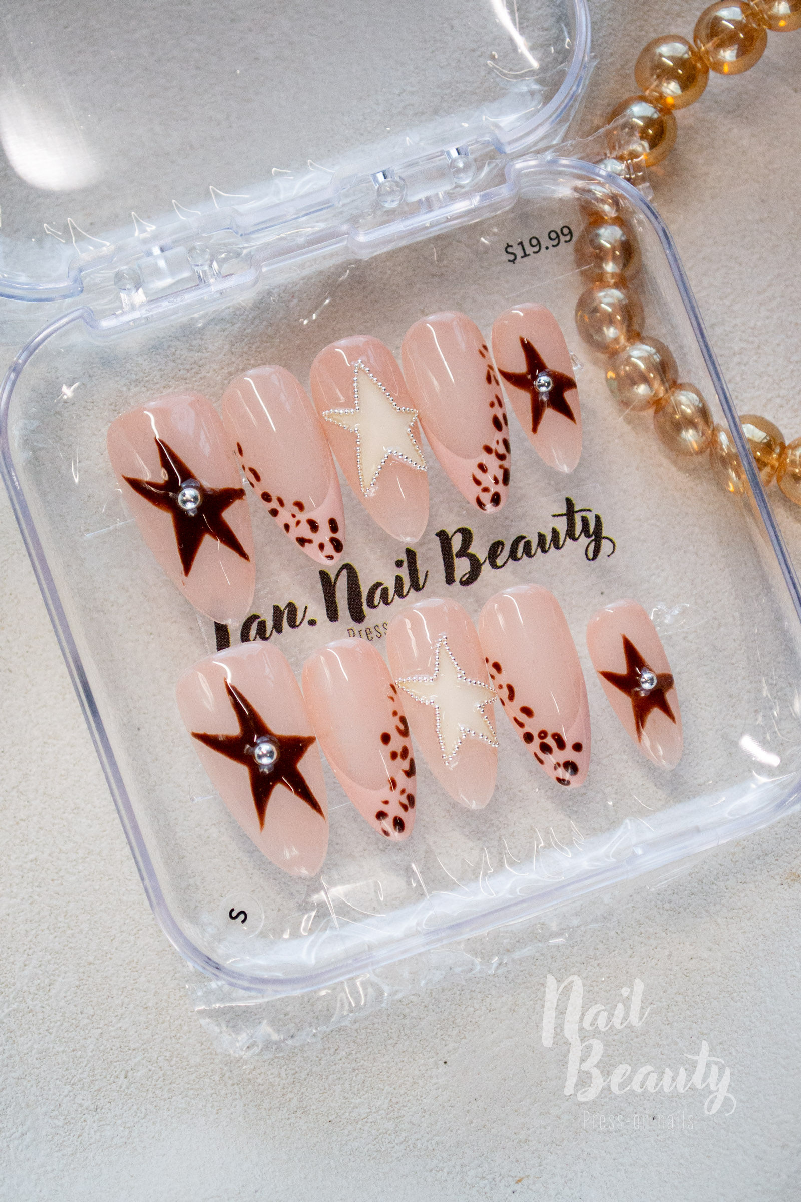 A Press-on nail S M L