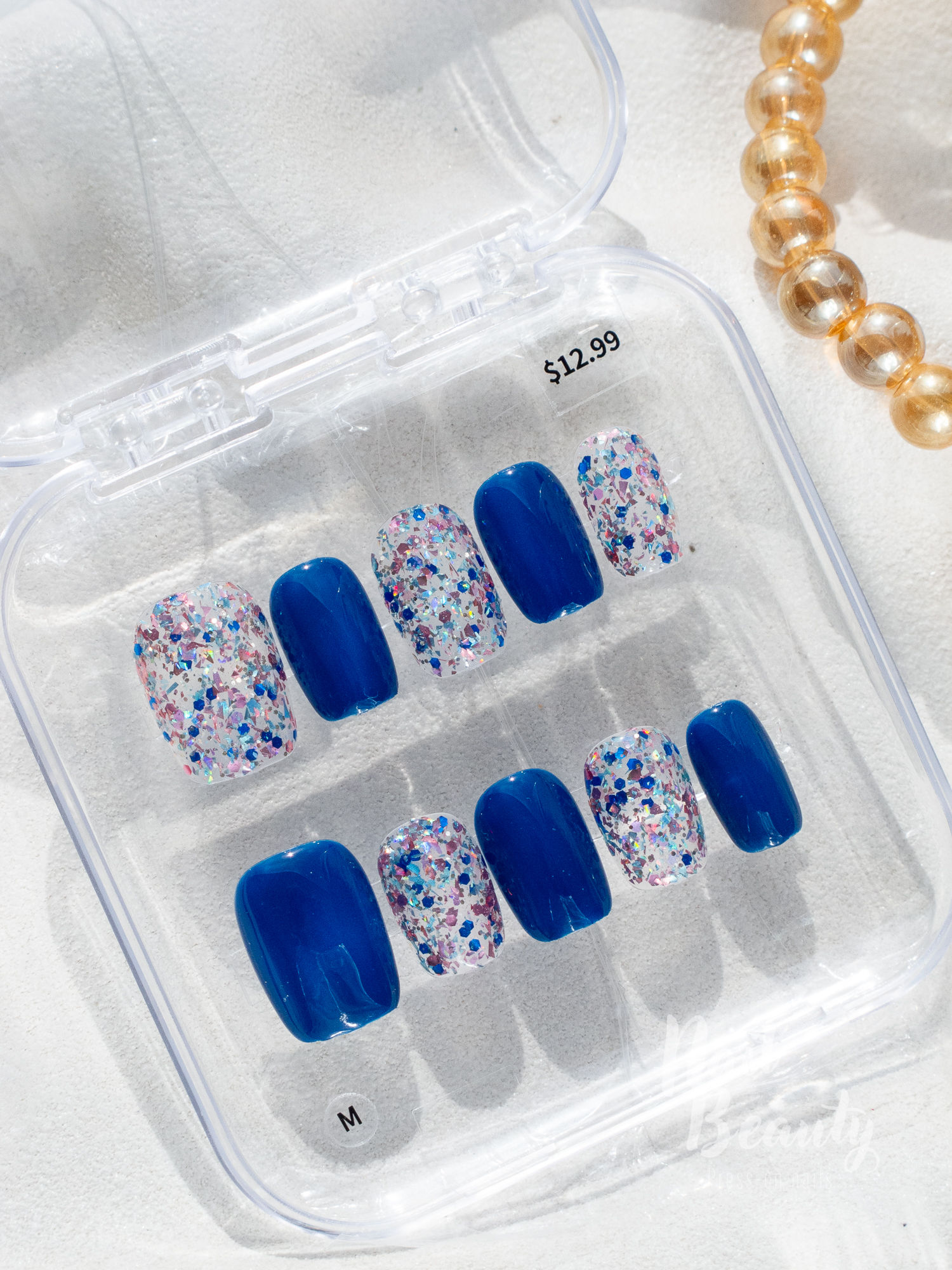 B Press-on nail S