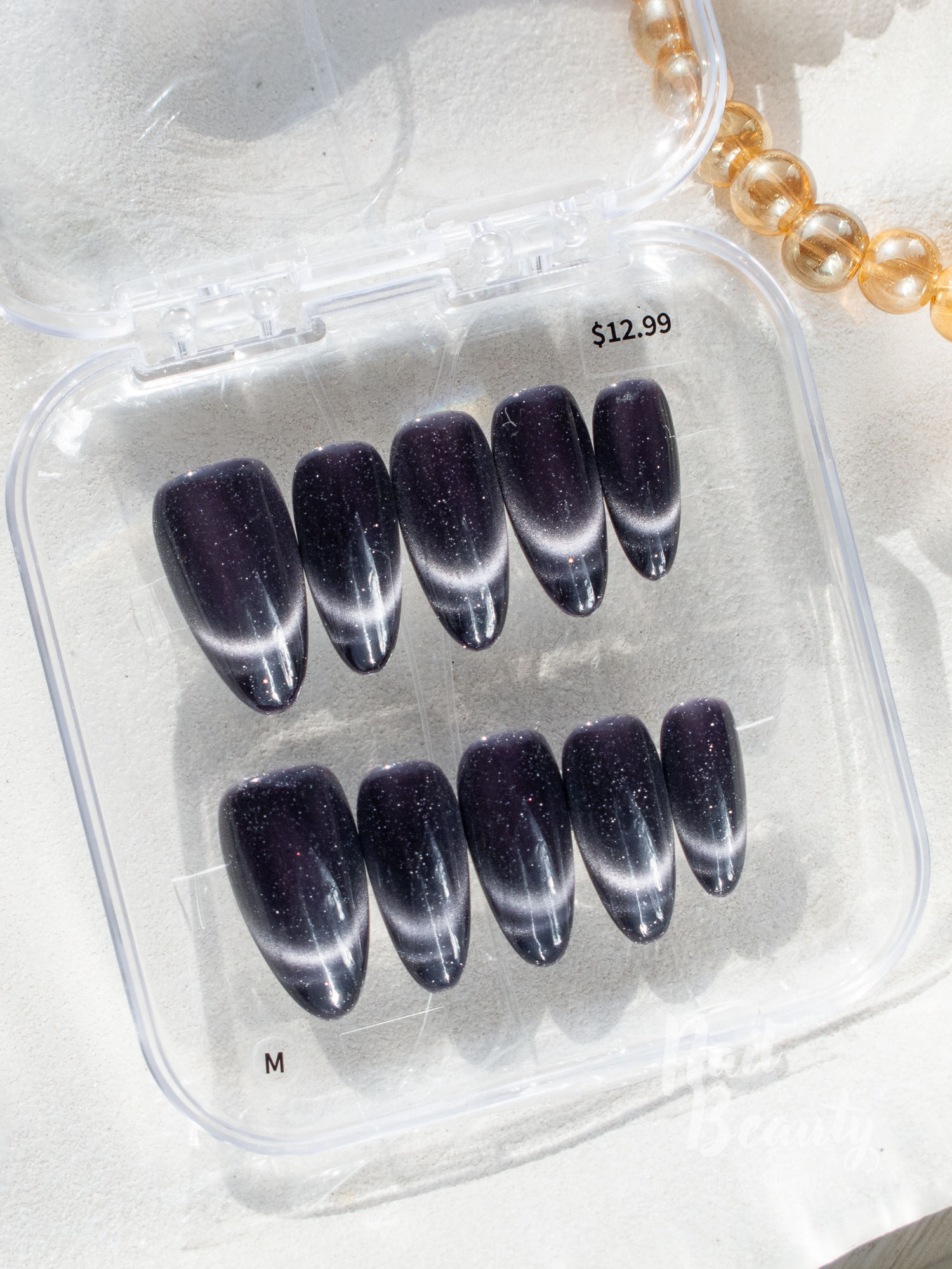 A Press-on nail M