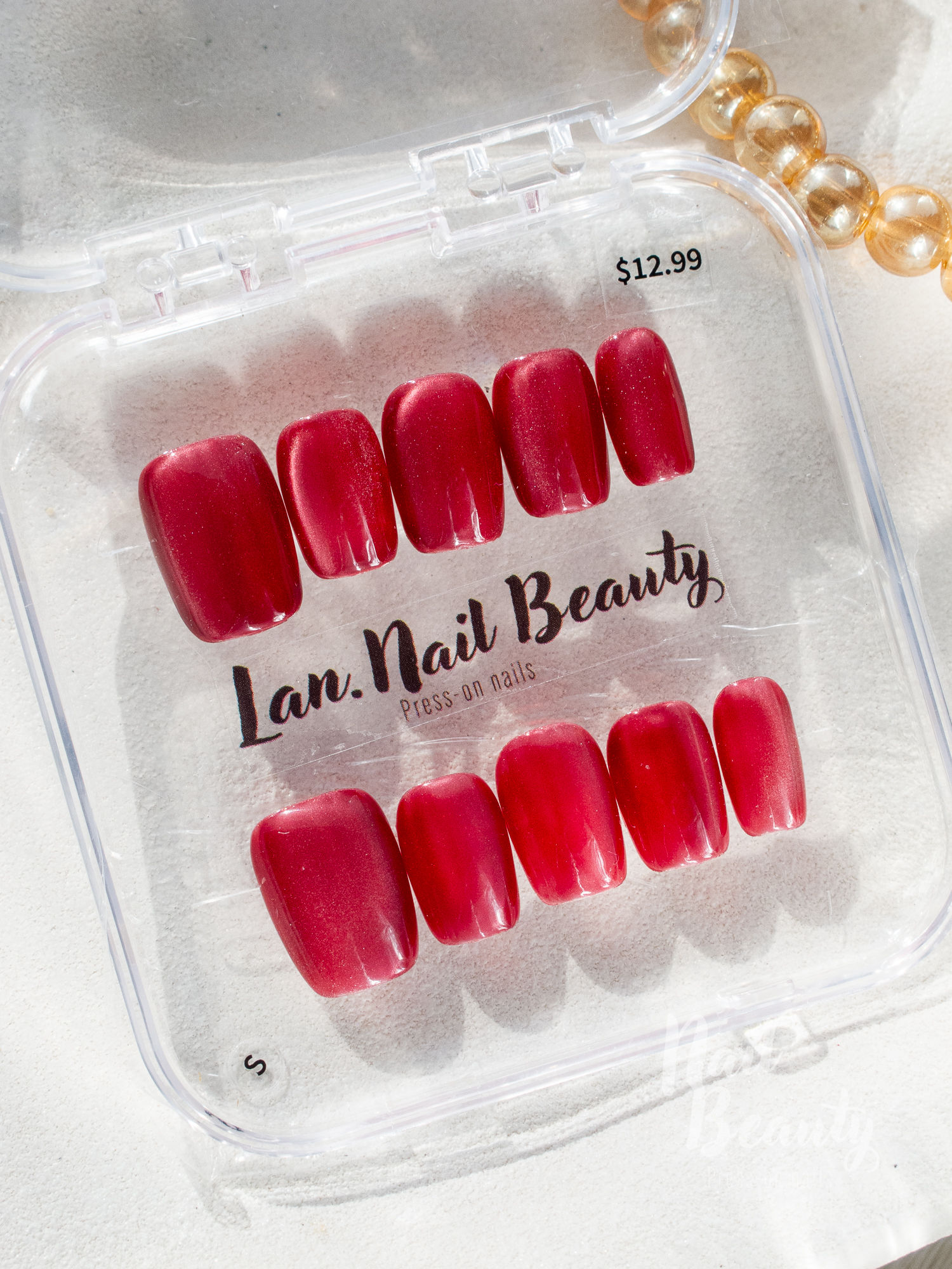 B Press-on nail S