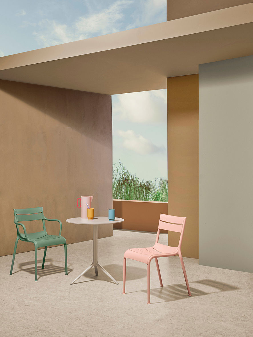 Thumbnail: Seatable-Souvenir-Side-Chair