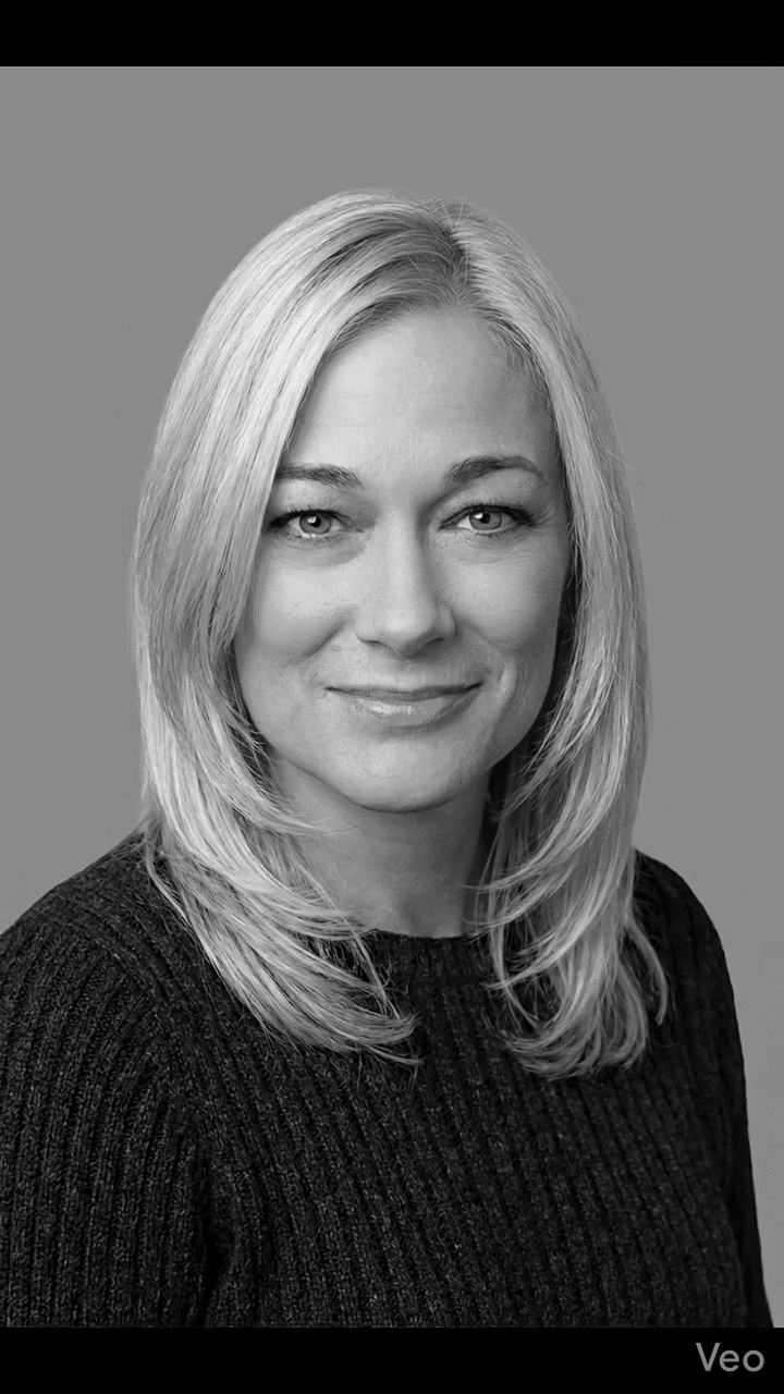 Raynee Lester - Search and Content Strategy - DataGorilla Marketing Pro gif