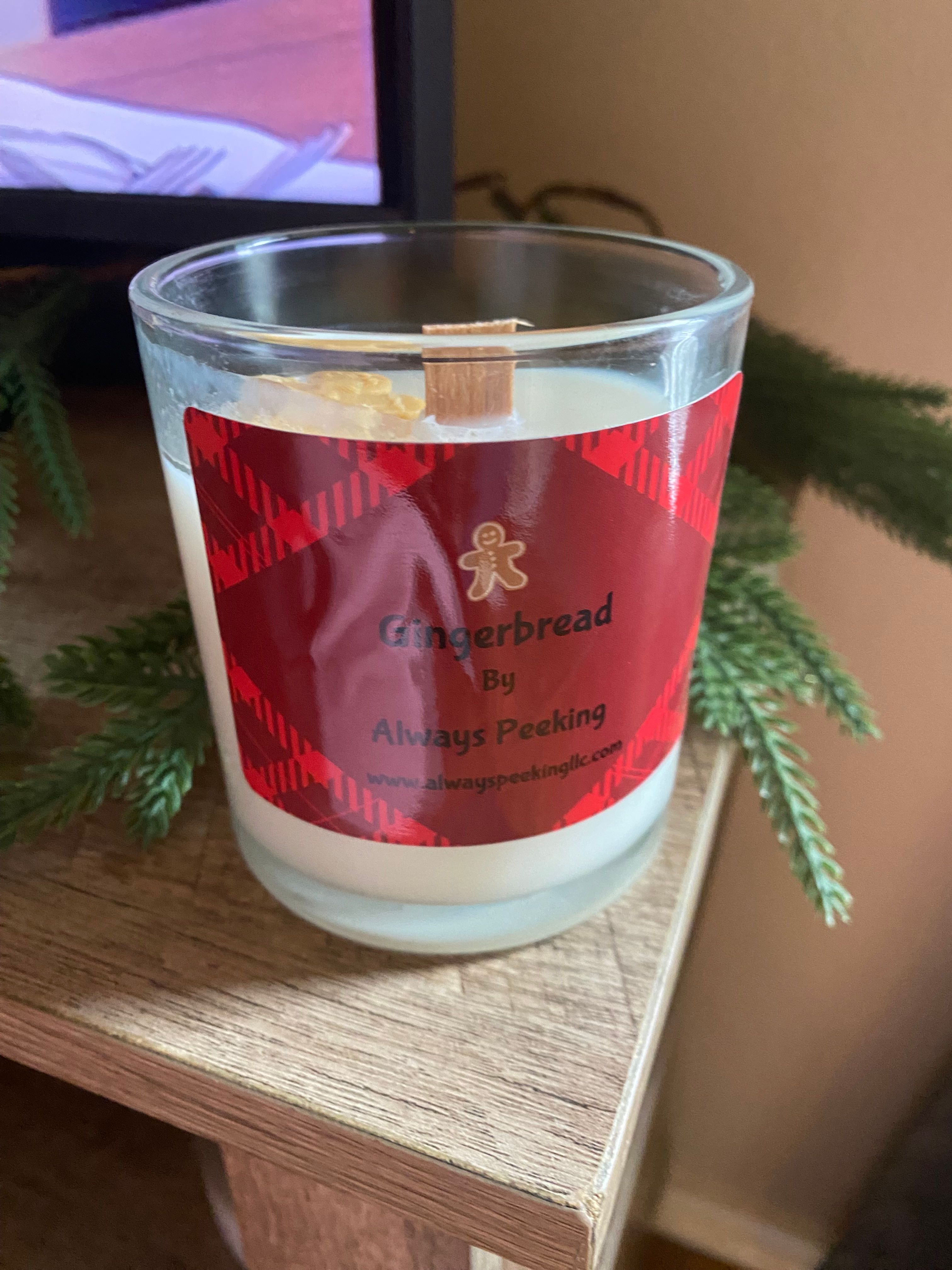 gingerbread wood wick 8 oz scented candle