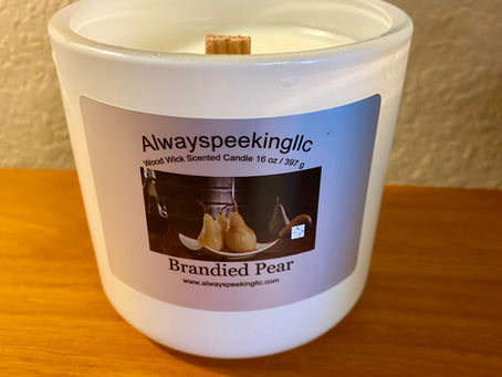 Transform Your Living Space with a Luxurious Wood Wick Scented Candle