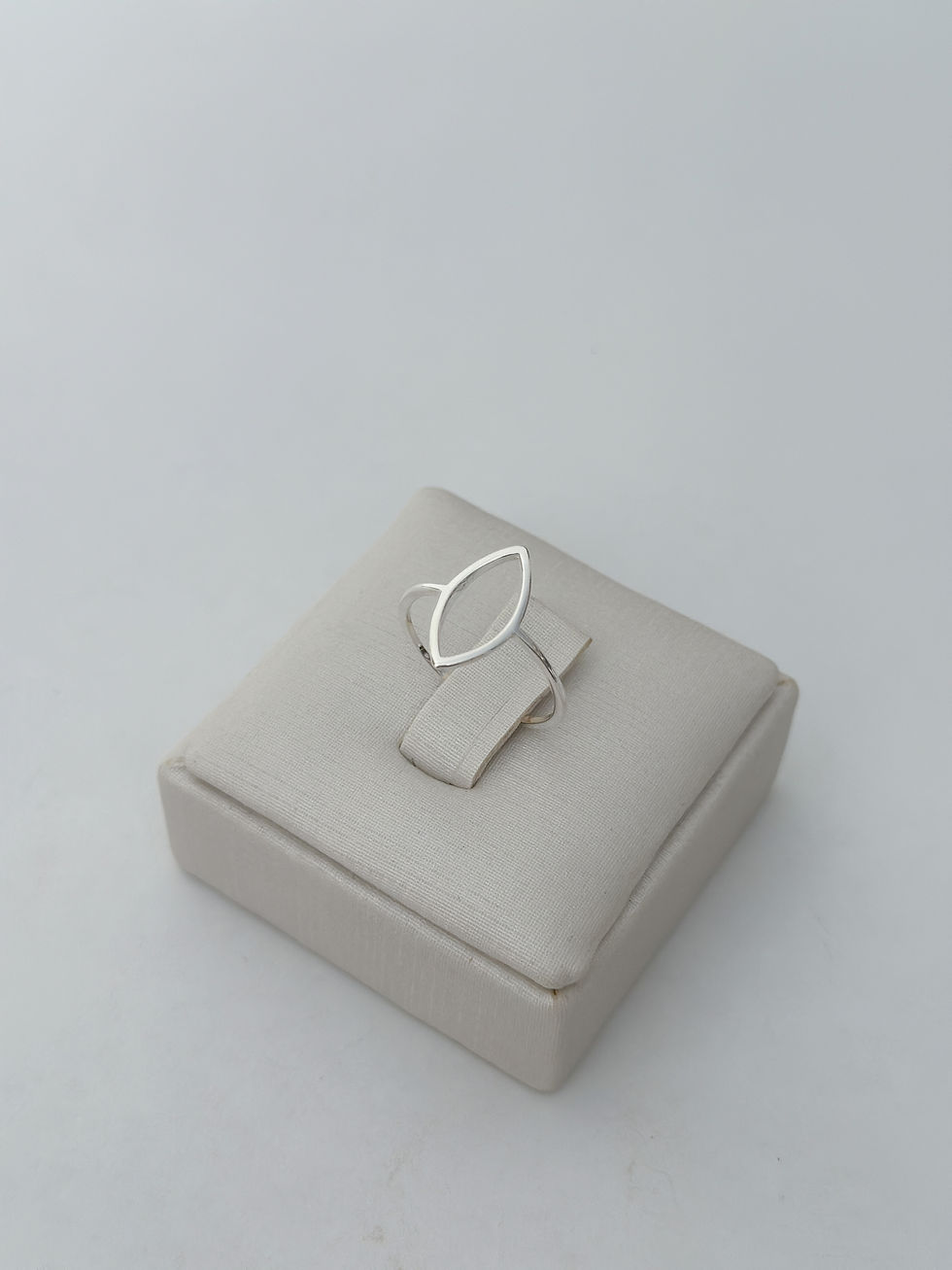 Miniatura: Anel Navete Vazado