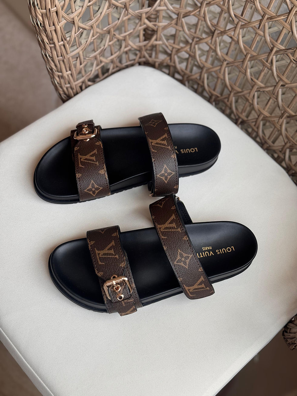 Thumbnail: LV Bom Dia Flat Comfort Sandal