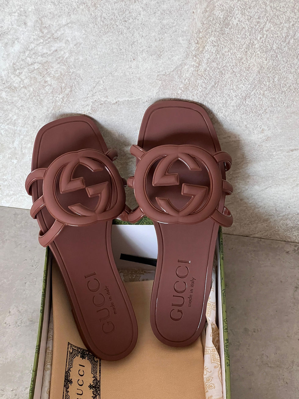 Thumbnail: Gucci Interlocking G Sandals
