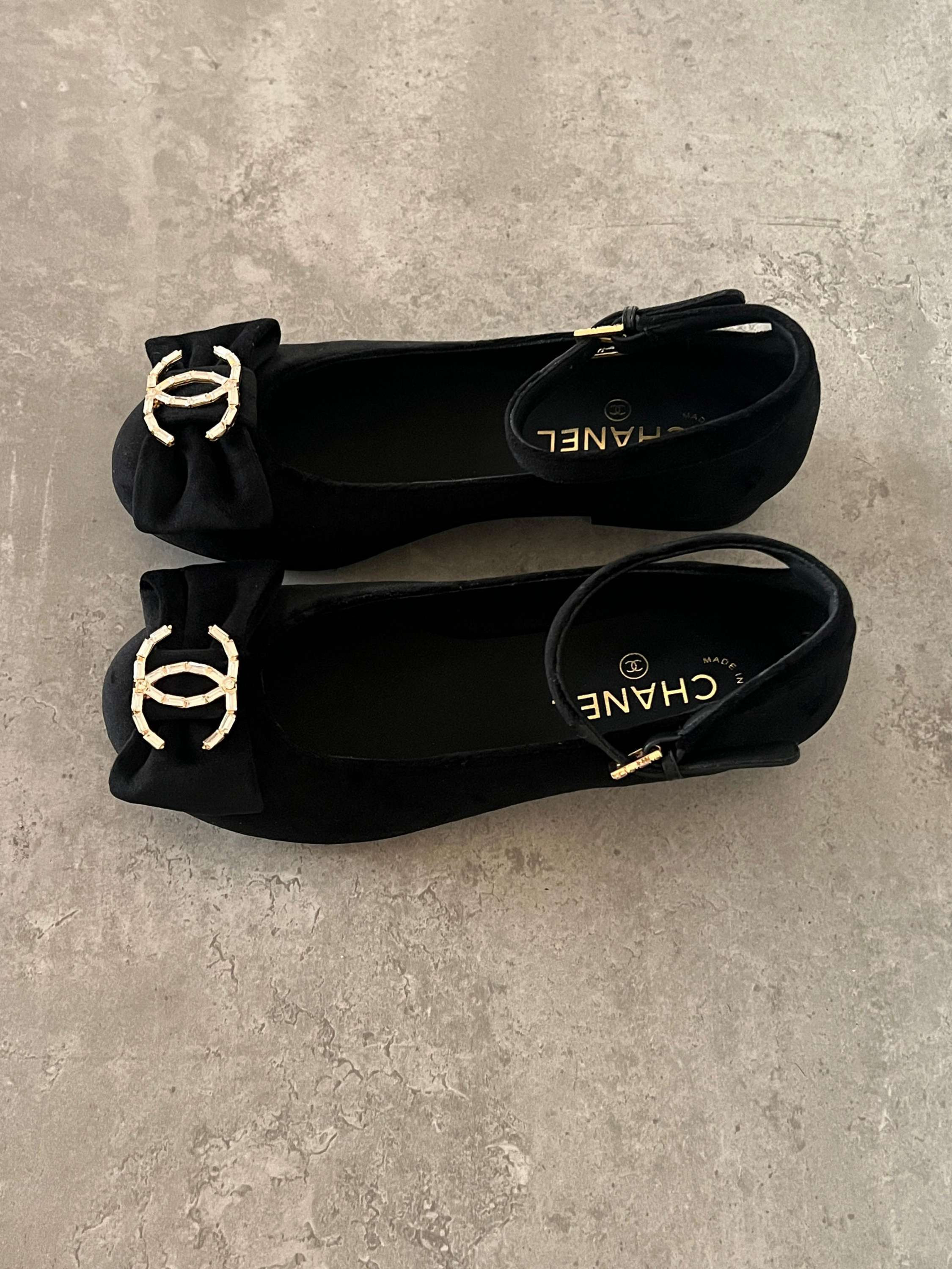 Chanel Mary Janes Velvet Flats