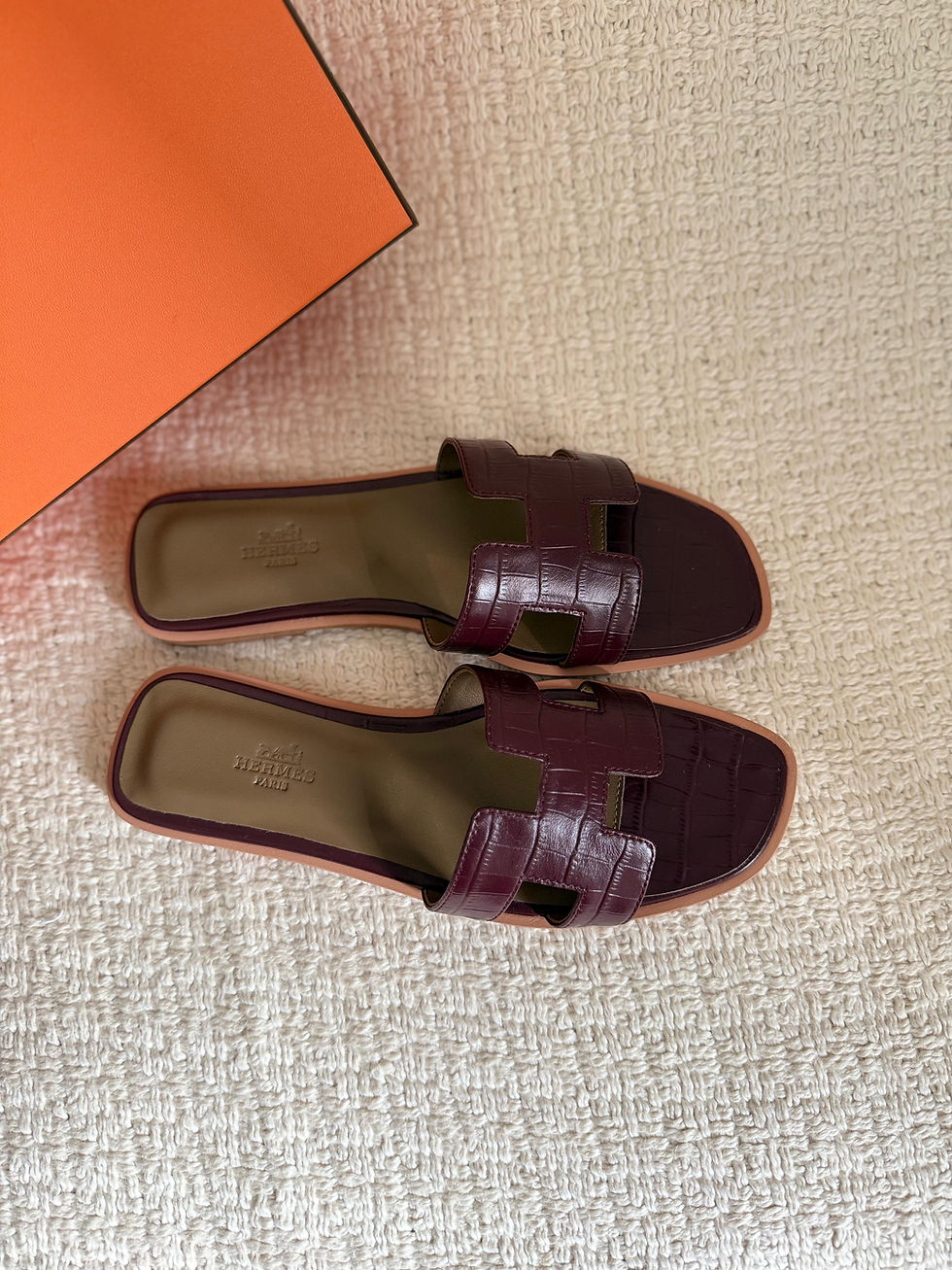Thumbnail: Hermes Oran Sandal