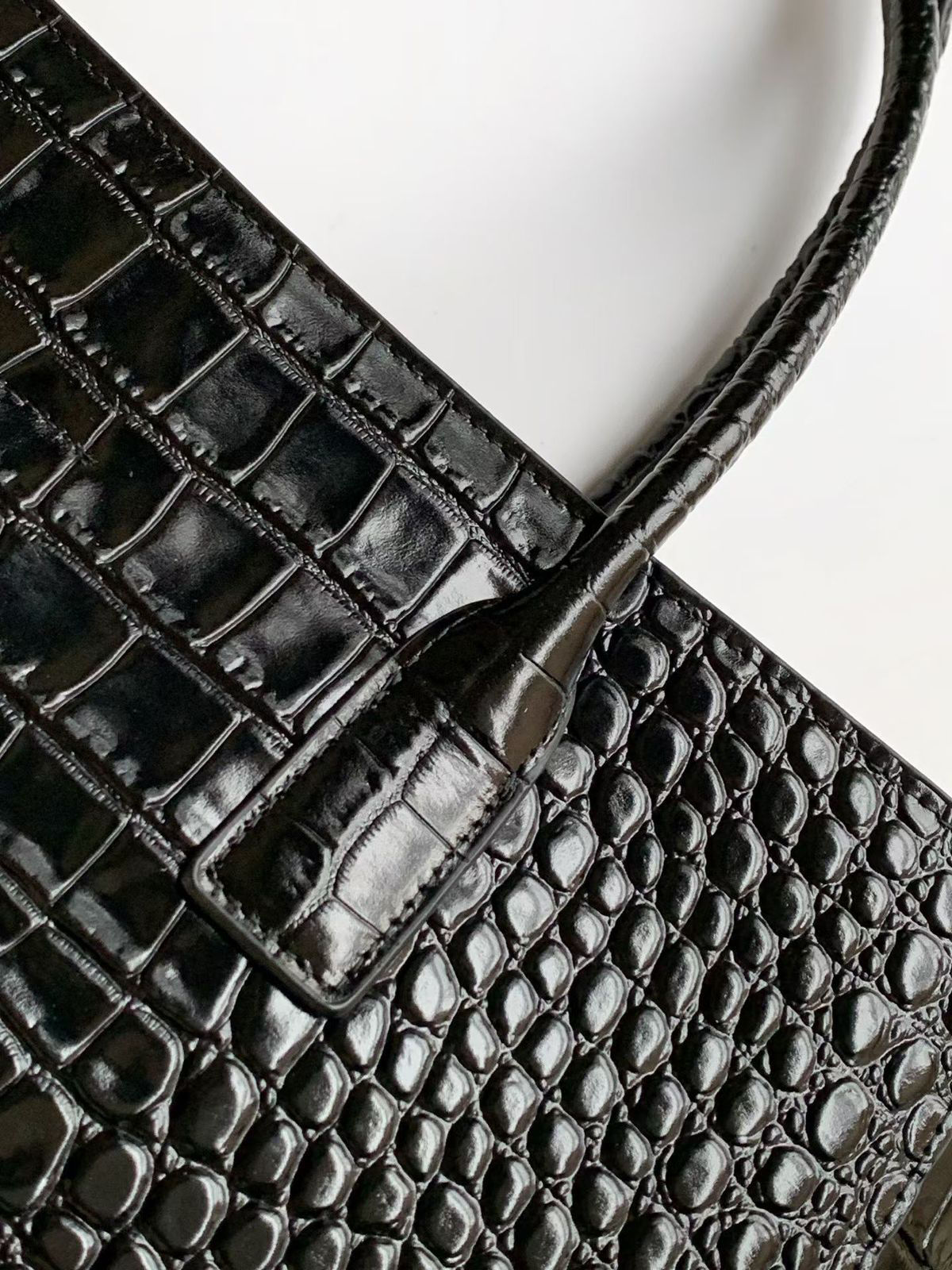 Chanel Small Cerf Shopping Bag