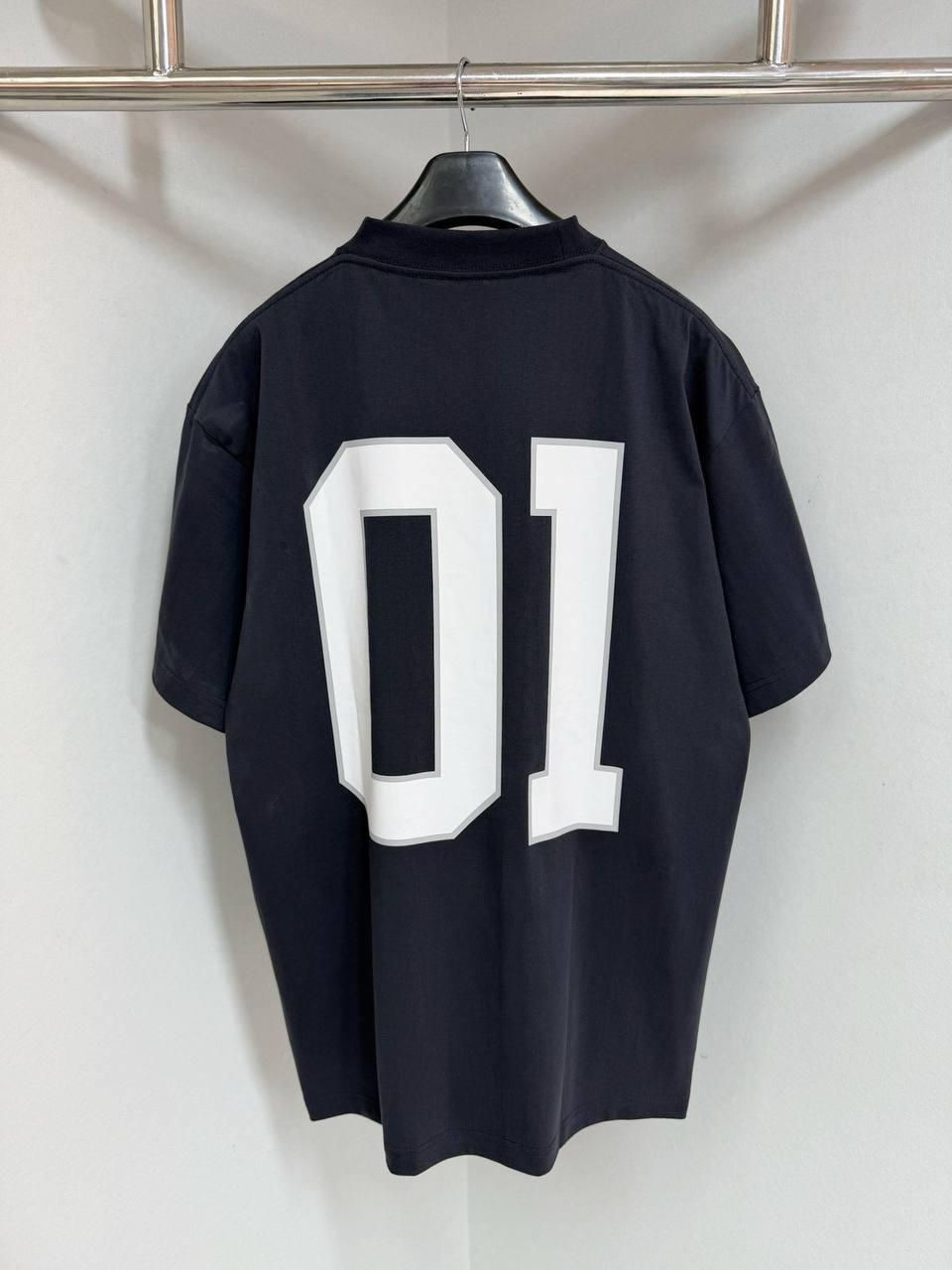 Thumbnail: Balenciaga T-Shirt