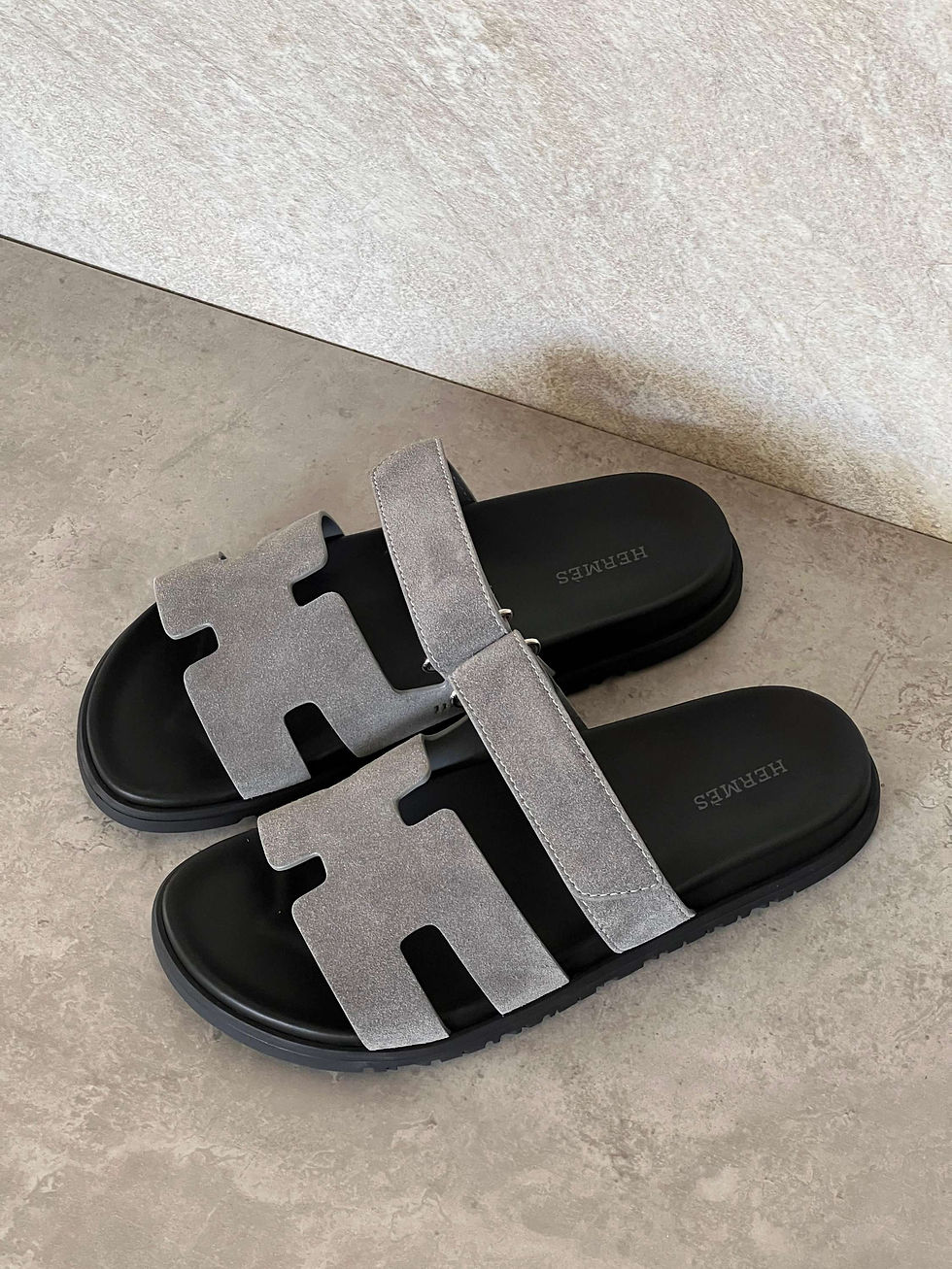Thumbnail: Hermes Sandals
