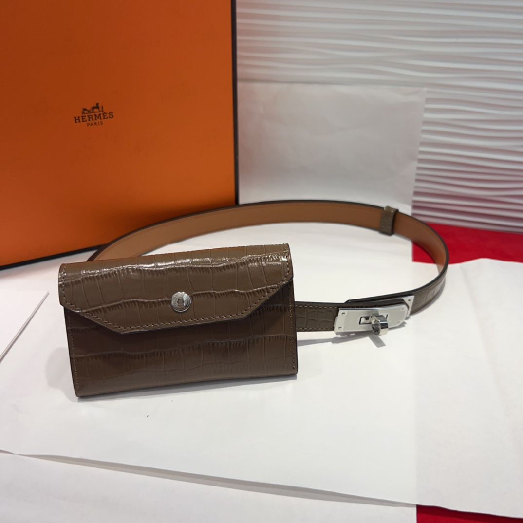 Hermes Kelly Pocket Belt